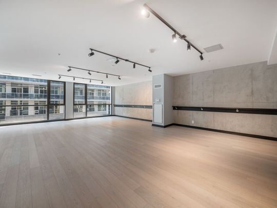 For Lease - 39 Brant Street Unit# 406, Toronto, Ontario - Photo 1