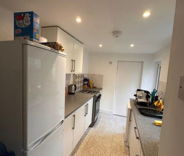 3 bedroom house - Photo 5
