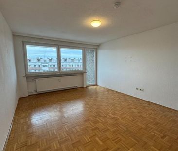 Sanierte 1 Zimmer Wohnung in Laatzen inkl. Küche, Balkon - Photo 1