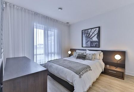 Condo apartment for rent in ville St-Laurent - Photo 5