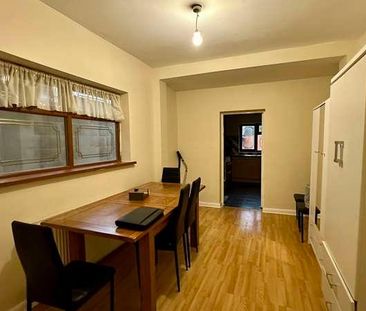 Denbigh Road, London, E6 - Photo 5