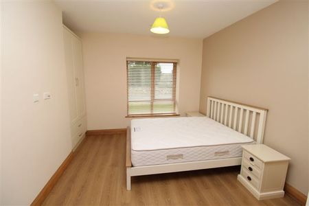 15 Kingswood, Ballinakill, Waterford, Co. Waterford, X91TC67 - Photo 2