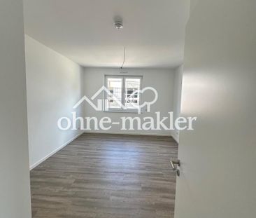 Exklusive, neue 3-Zimmer-Wohnung mit Balkon, Blick ins Grüne in Ber... - Photo 3