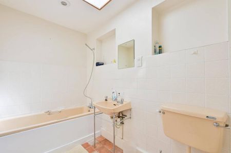 3 bedroom bungalow to rent - Photo 4