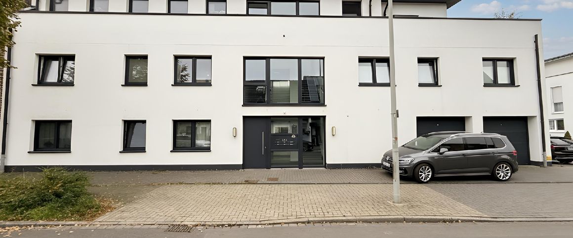 HOCHWERTIGE 3-ZIMMERWOHNUNG IN KREFELD-HÜLS ZU MIETEN! - Foto 1