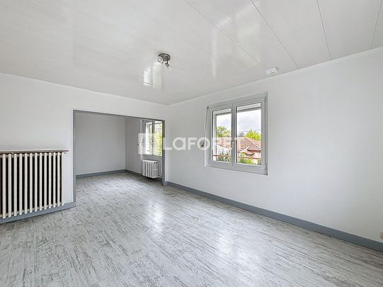 Location Maison 6 pièces 110m² - Photo 1