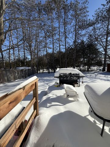 130 Burke Street - 3 - Photo 5