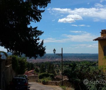 Camera con bagno privato e soppalco vivibile - Photo 6