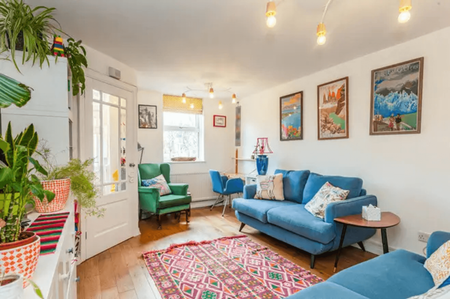 3 bedroom terraced house to rent - Photo 3