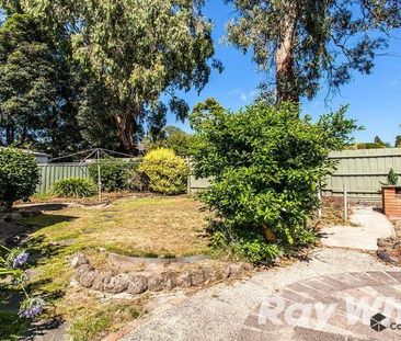 16 Creek Road, MITCHAM - Photo 2