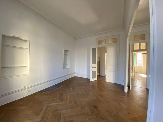 Location Appartement 4 pièces 121m² VALENCE 26000 - Photo 1