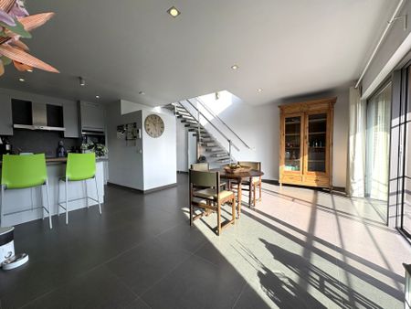 Uitzonderlijk appartement in centrum Waregem - Photo 3