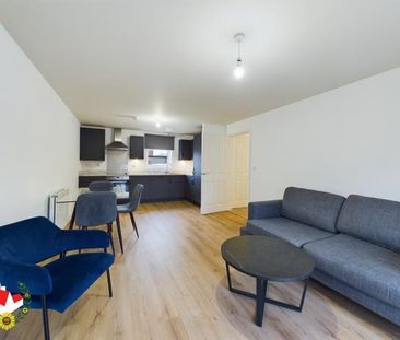 Minett Road, Ladden Gardens, Yate, Bristol - Photo 3