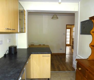 2 bedroom house to rent - Photo 3