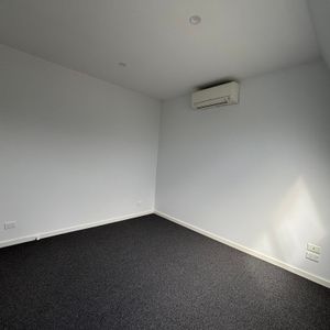 Effortless Lifestyle In A Great Location! - Photo 2