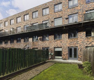 Huis te huur: H.A. Maaskantstraat 24 3071 MJ Rotterdam - Photo 1