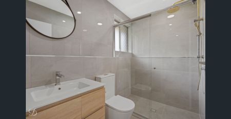 Newly Renovated Two Bedroom Unit - Photo 5