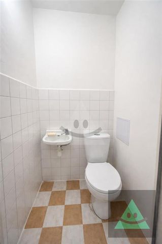 Slnečný a priestranný 3-izbový byt na prenájom, Jahodníky, Martin - Photo 5