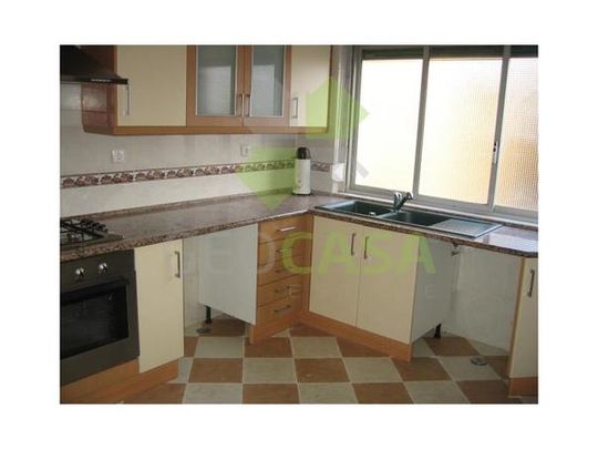 Moradia T4 - Photo 1