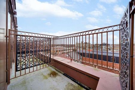 Godino Apart-hotel Serviced Apartments Cranbrook Road Ilford, IG1 - Photo 3
