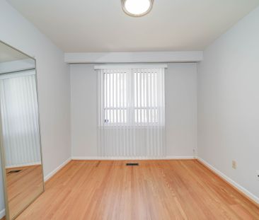 For Lease - 683 Conacher Drive, Toronto, Ontario - Photo 2