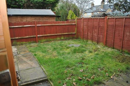 1 bedroom end of terrace house to rent - Photo 4