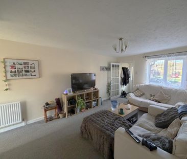 2 bedroom semi-detached house to rent - Photo 1