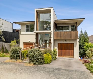 Views of the Bluff and Barwon River! - Photo 2