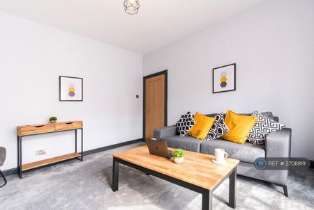 1 bedroom flat to rent - Photo 3