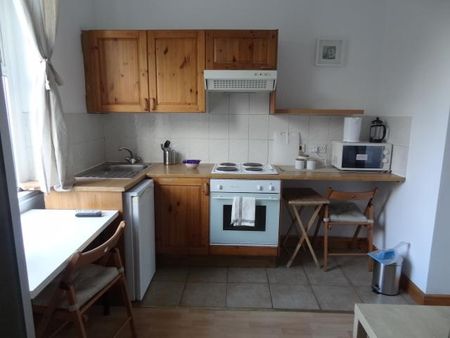 Flat 09 West Cromwell Road, Earls Court SW5 9QL - Photo 3