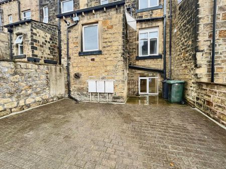 1 bedroom flat to rent - Photo 3