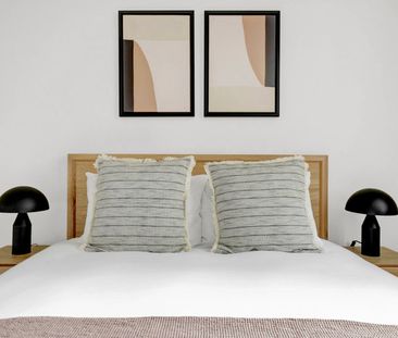 Fitzroy Square - Photo 6