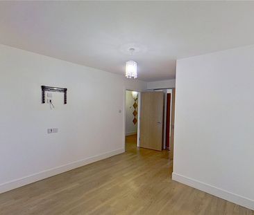 3 bedroom apartment to rent - Photo 6