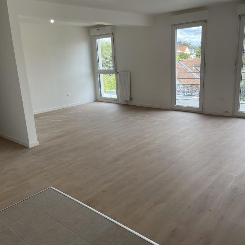 Location Appartement 2 pièces 62m² VERNEUIL SUR SEINE 78480 - Photo 1
