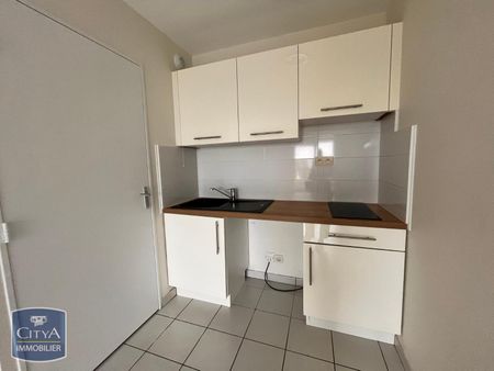 Location Appartement 2 pièces 44m² LAVAL 53000 - Photo 5