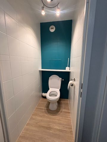 Location Appartement 3 pièces 61m² - Photo 3