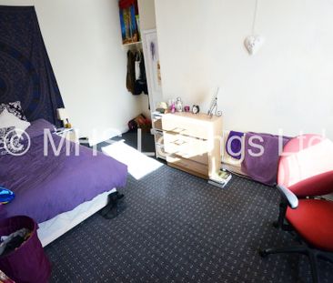 3 Bedroom End Terraced House for rent in Royal Park View - Photo 2