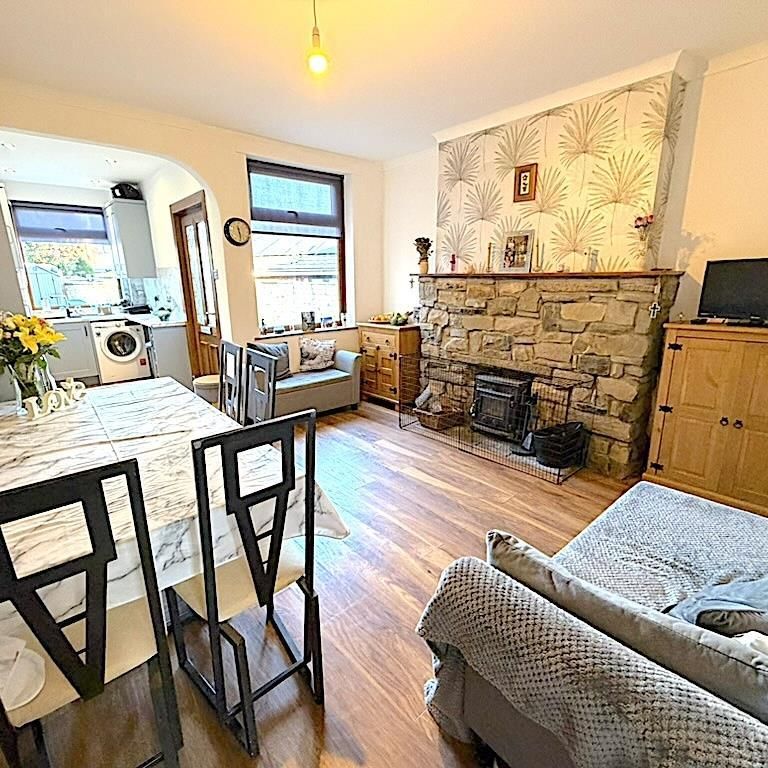 3 bedroom house to rent - Photo 1