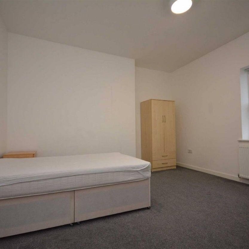 1 bed Room for Rent - Photo 1