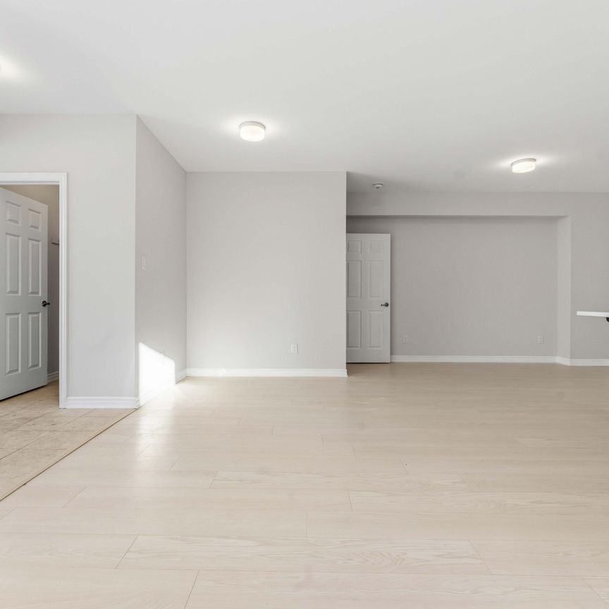 For Lease - 109 Pilot Private, Kanata, Ontario - Photo 1