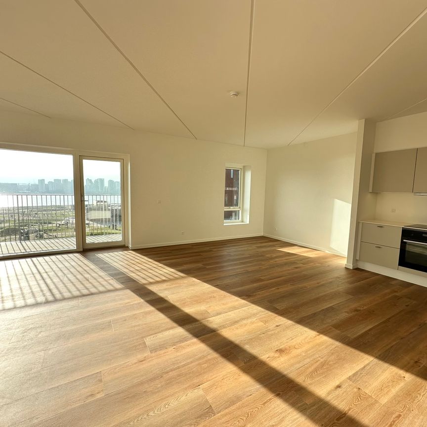 Moderne lejlighed med udsigt over park og fjord - Photo 1