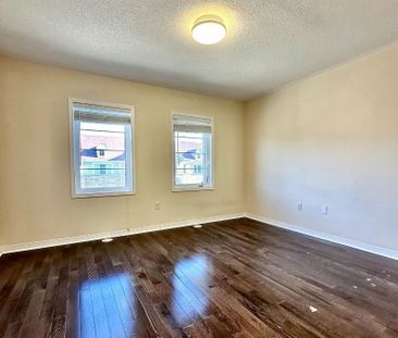 For Lease - 28 Beehive Lane, Markham, Ontario - Photo 2