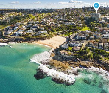 Take Centre Stage In This Modern Designer Apartment Boasting Panoramic Views Of Iconic Tamarama Beach - Photo 6
