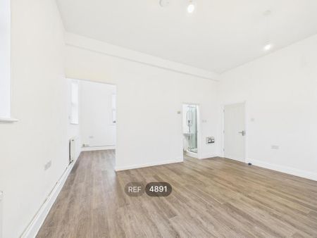 1 bedroom flat to rent - Photo 2
