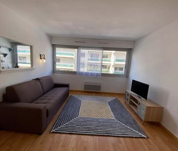 33000 BORDEAUX - APPARTEMENT T2 A LOUER MEUBLE ET ENTIEREMENT RENOVE - Photo 2