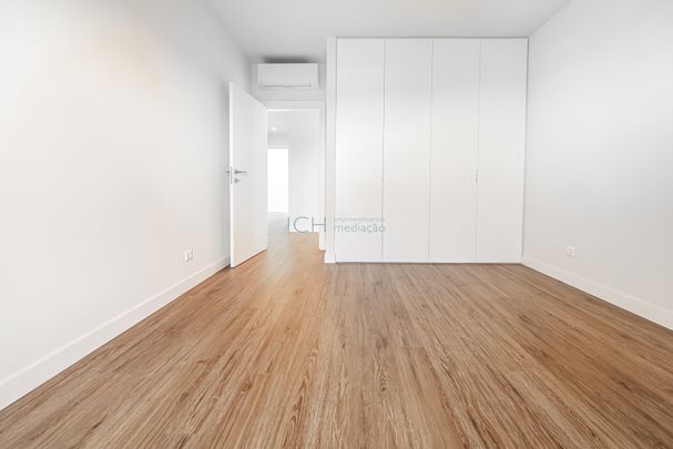 Apartamento T4 em Lisboa - Photo 1