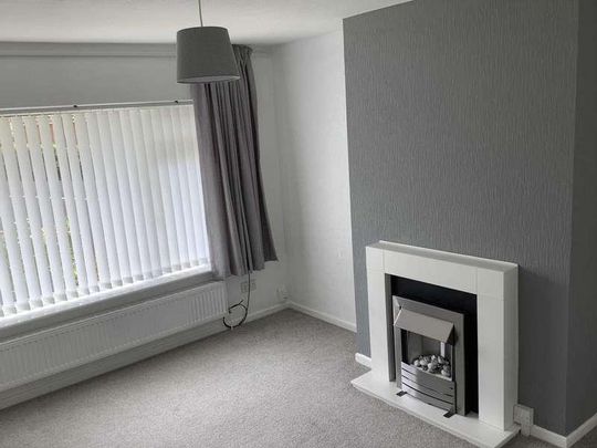 Fairfield Avenue, Bollington, SK10 - Photo 1