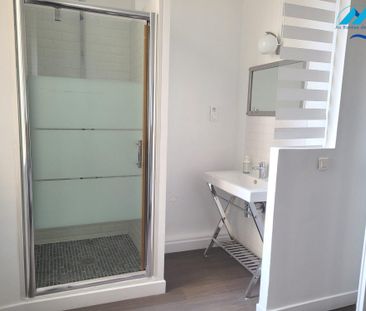 Location Appartement 2 pièces 40m² MARSEILLE 2ème - Photo 6