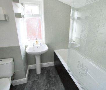 3 bed upper flat to rent in NE6 - Photo 4