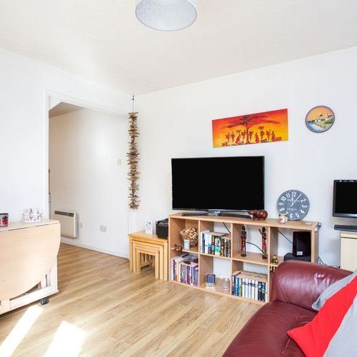 1 bedroom house to rent - Photo 1